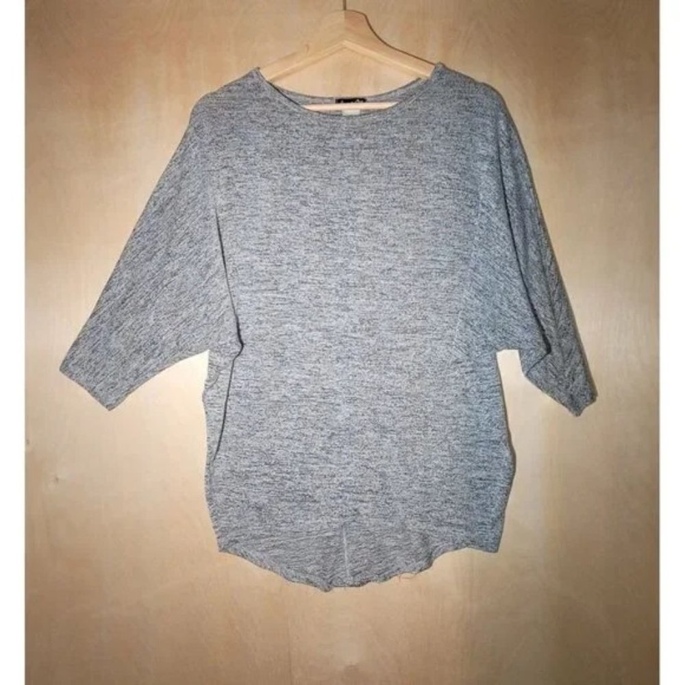 Fig & Blu Short Sleeve Drape Shirt Sweater Grey Knit Jersey Bat Wing Women's S